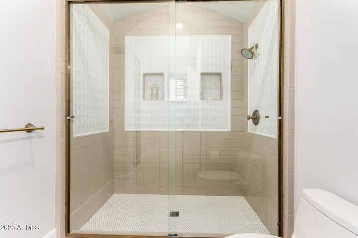 Property Photo: 2527 E Beechnut Court AZ 85249
