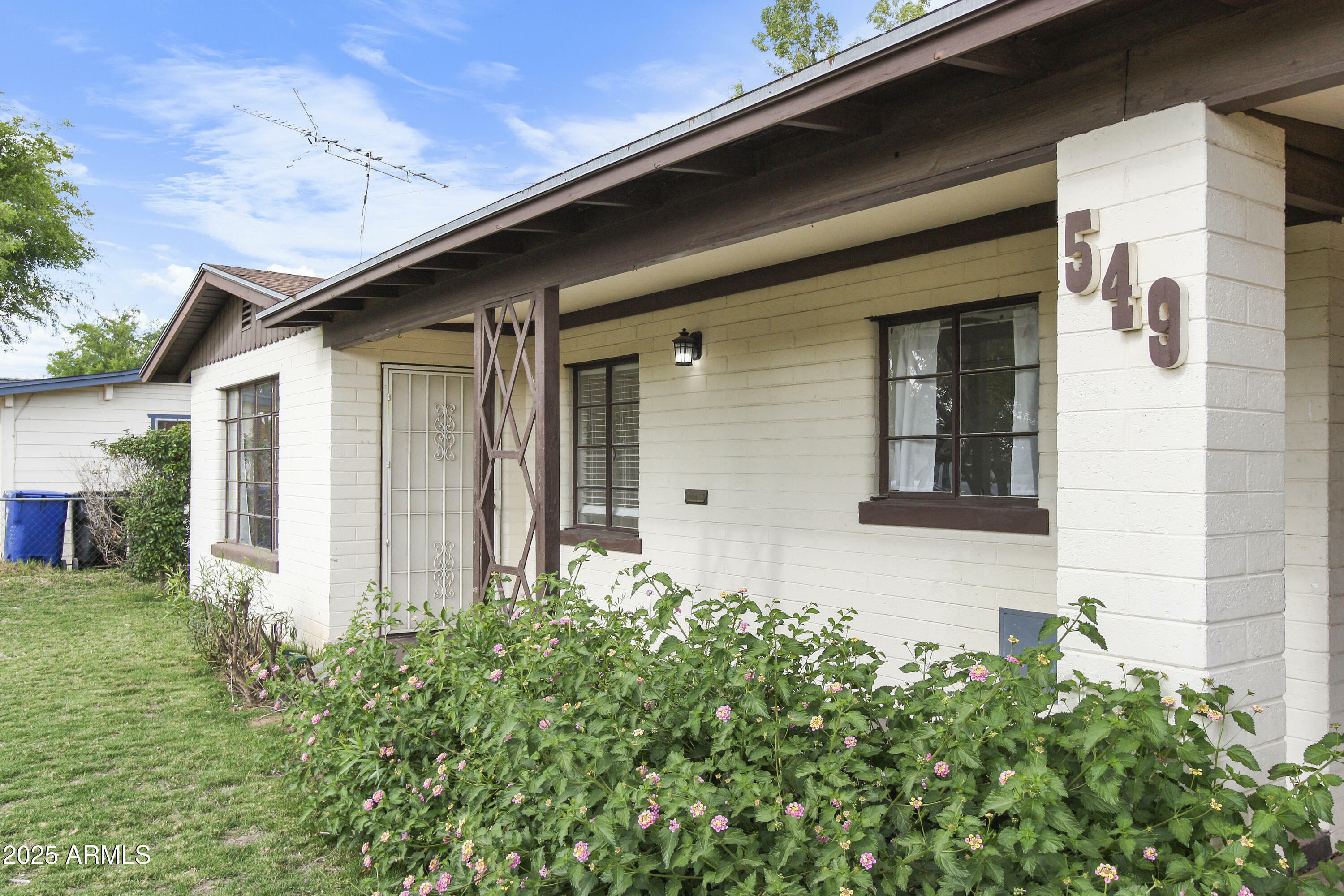 549 N Olive --  Mesa AZ 85203 photo
