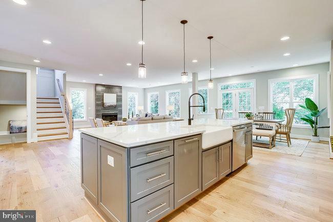 Property Photo: 1829 Griffith Road VA 22043