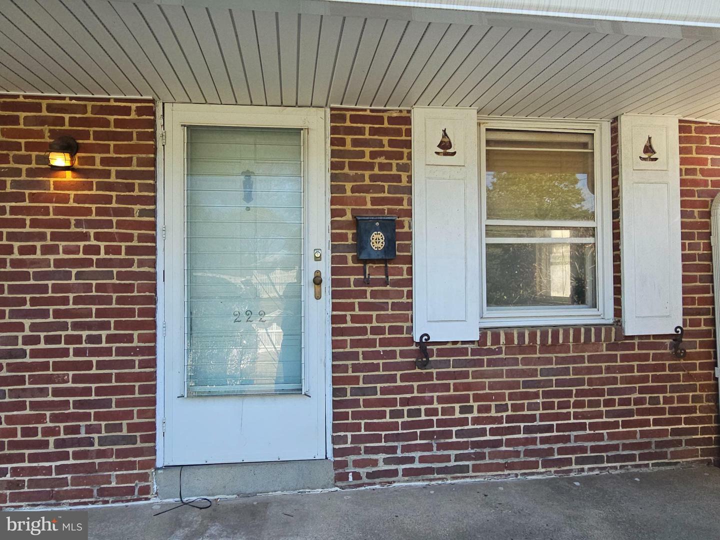 Property Photo: 222 N Overhill Road PA 19063