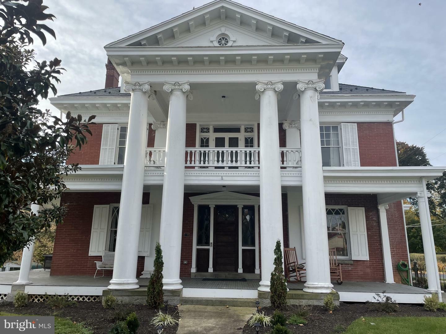 11 Linden Avenue  Mercersburg PA 17236 photo