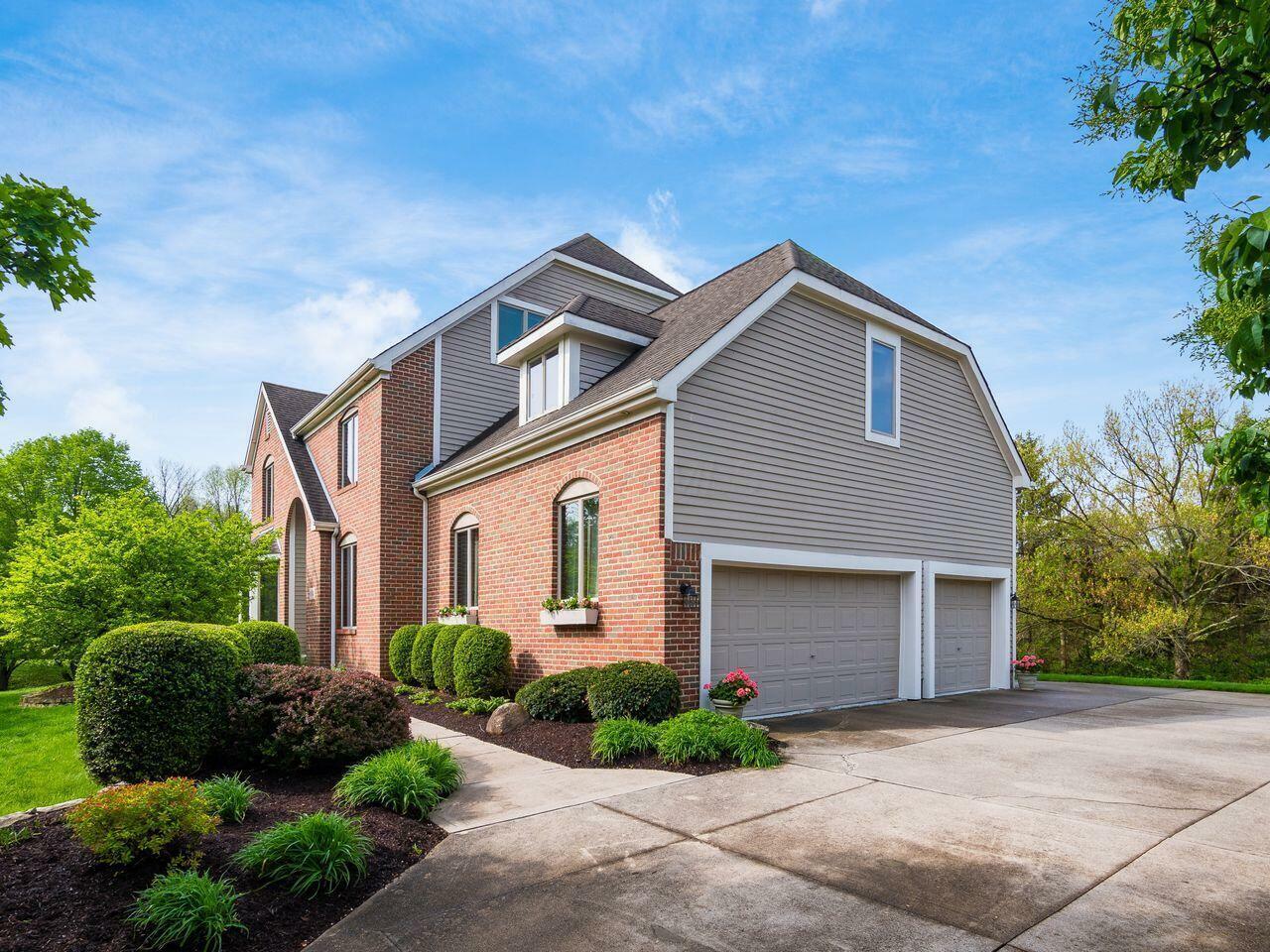 Property Photo: 10900 Buckingham Place OH 43065