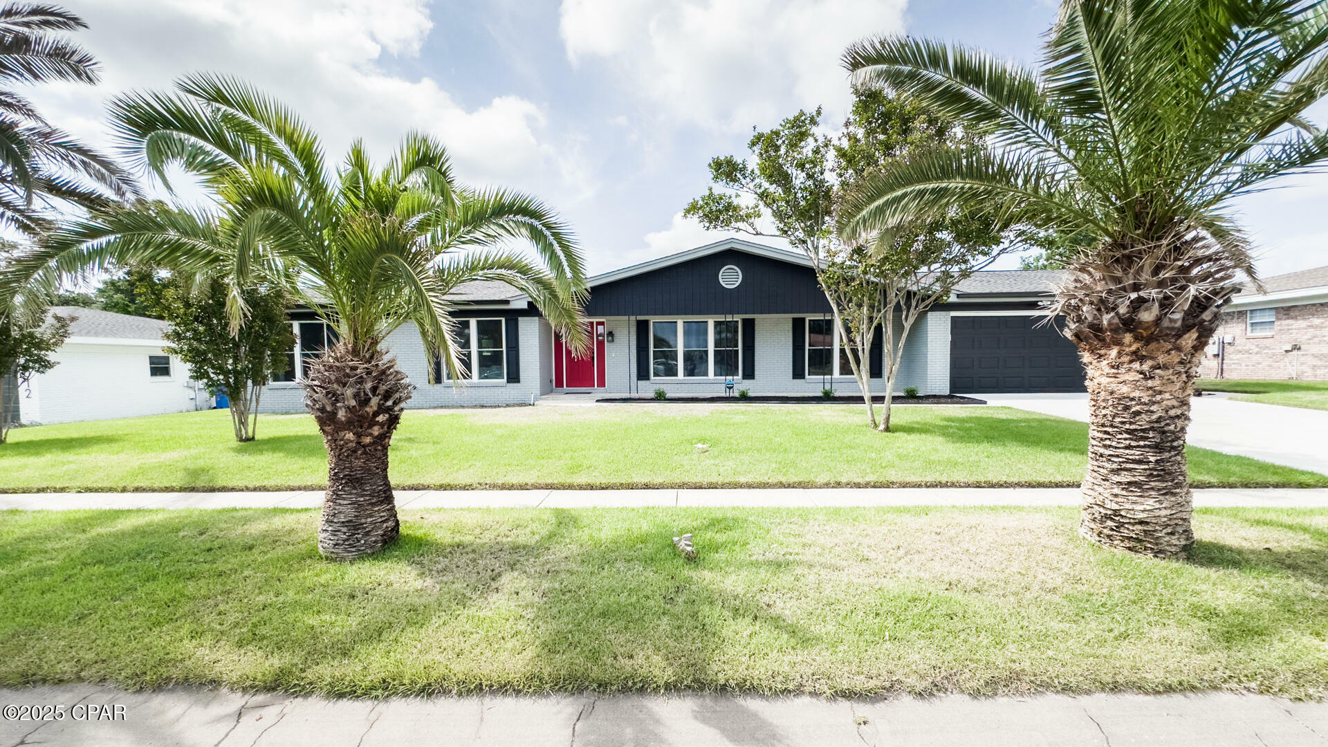 Property Photo: 6010 Minneola Street FL 32404