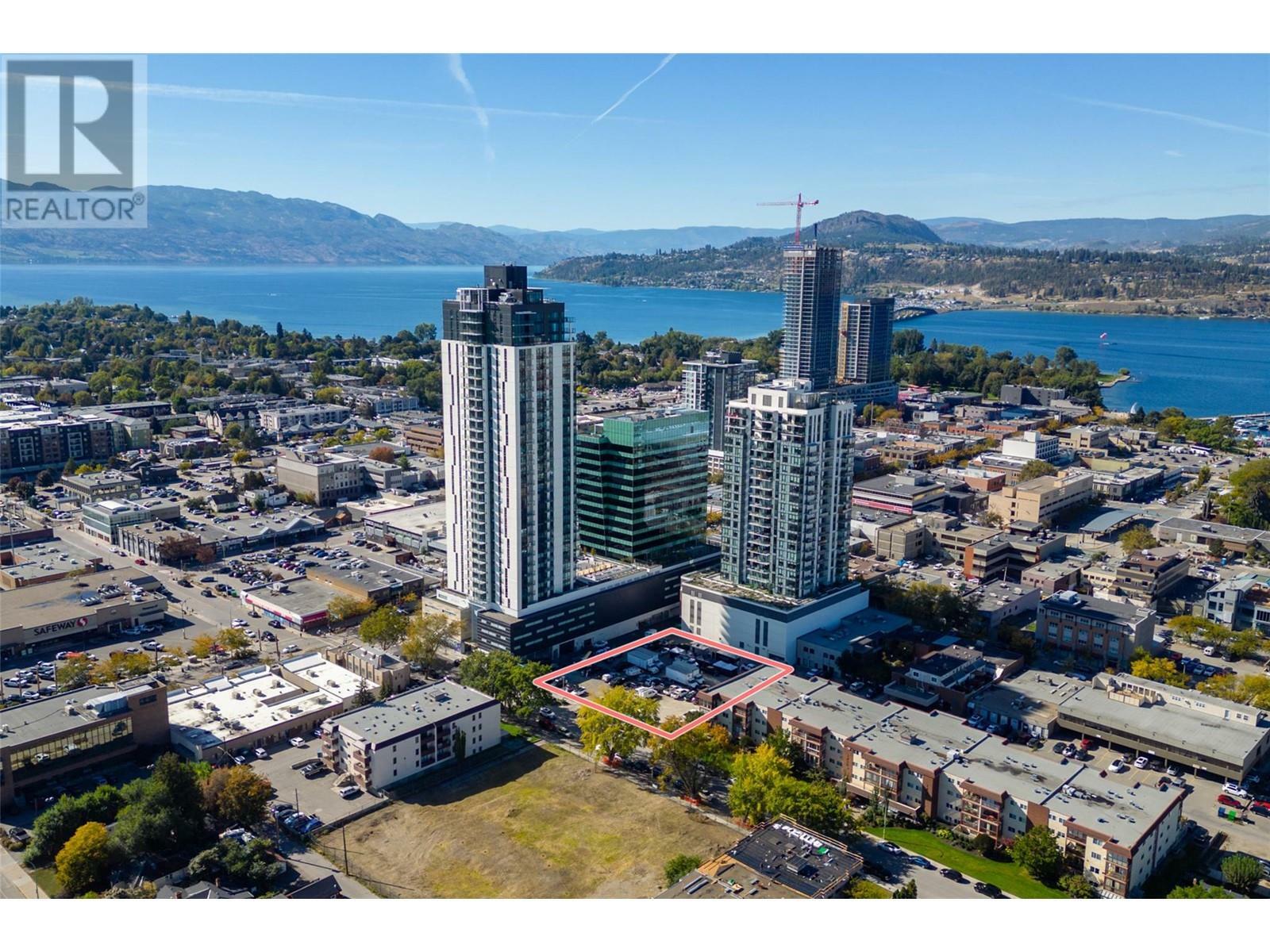 Property Photo:  1464-1476 Bertram Street  BC V1Y 2G3 