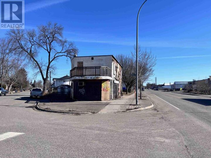 Property Photo:  593 Syndicate Ave S  ON P7E 1E6 