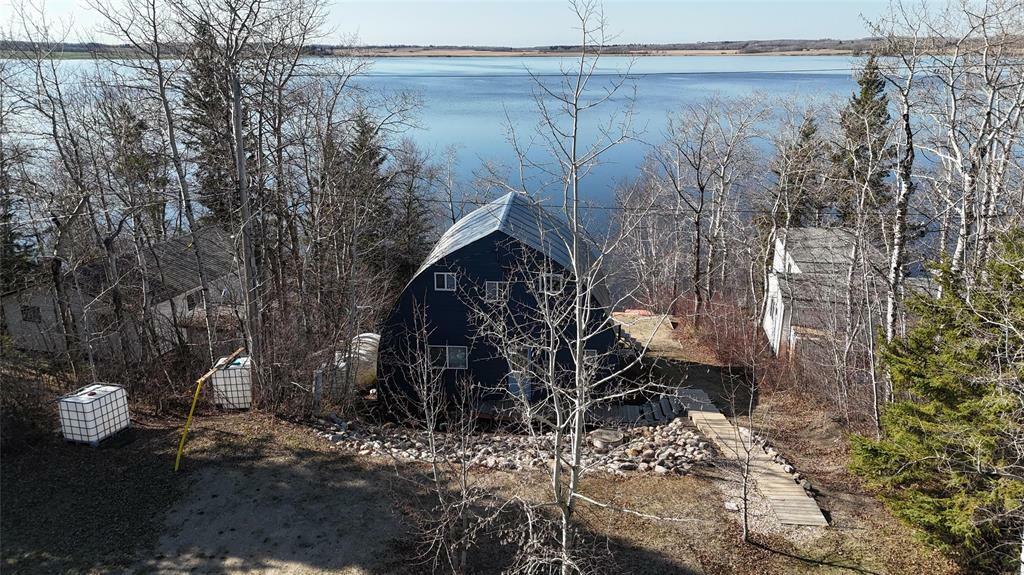 Property Photo: 35 Lakeview Road MB R0J 0P0