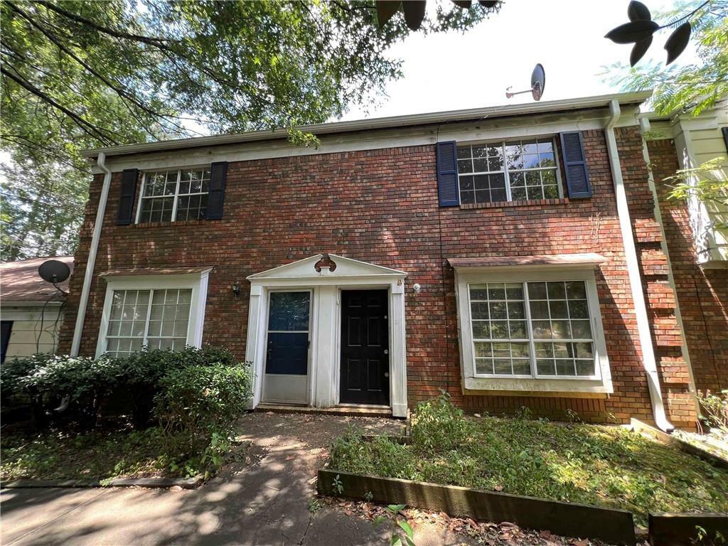 Property Photo: 2572 Stratford Lane GA 30260