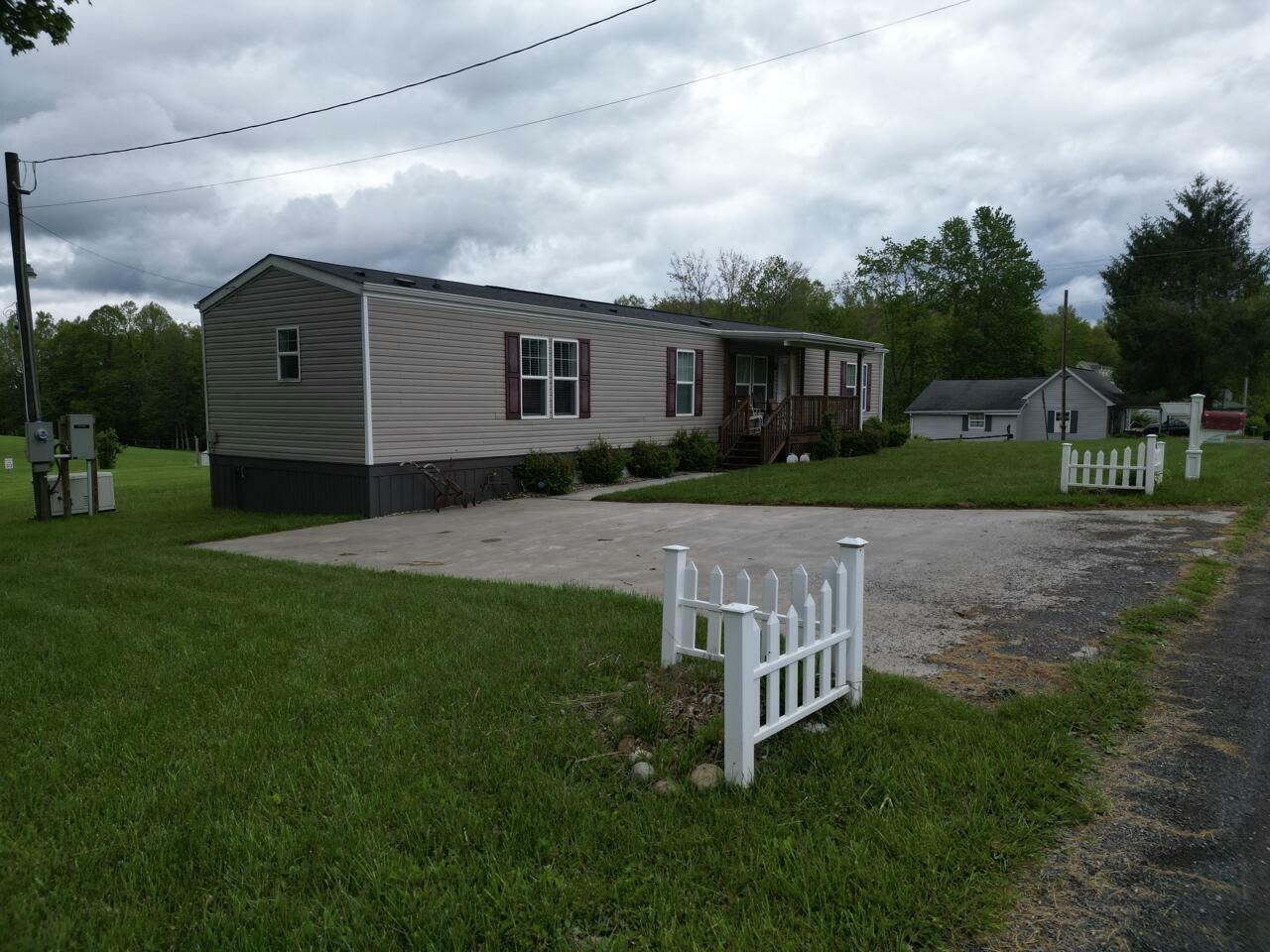 10 Lower Anglins Creek Rd  Mt. Nebo WV 26679 photo