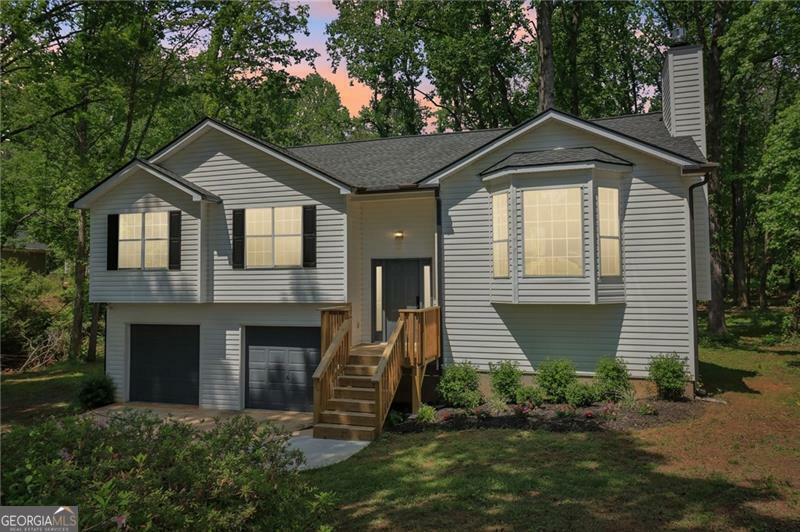 Property Photo: 7160 Royston Way GA 30028