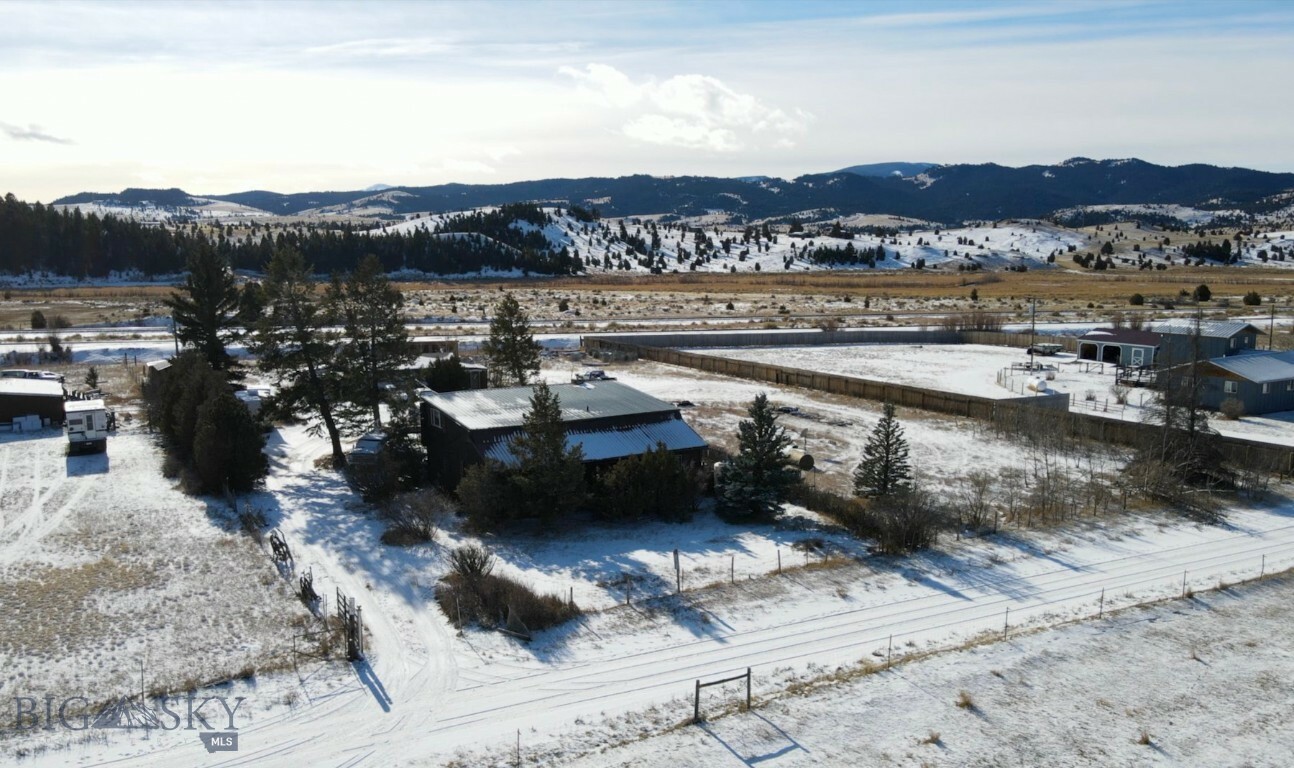 Property Photo: 700 Dawson Loop MT 59701