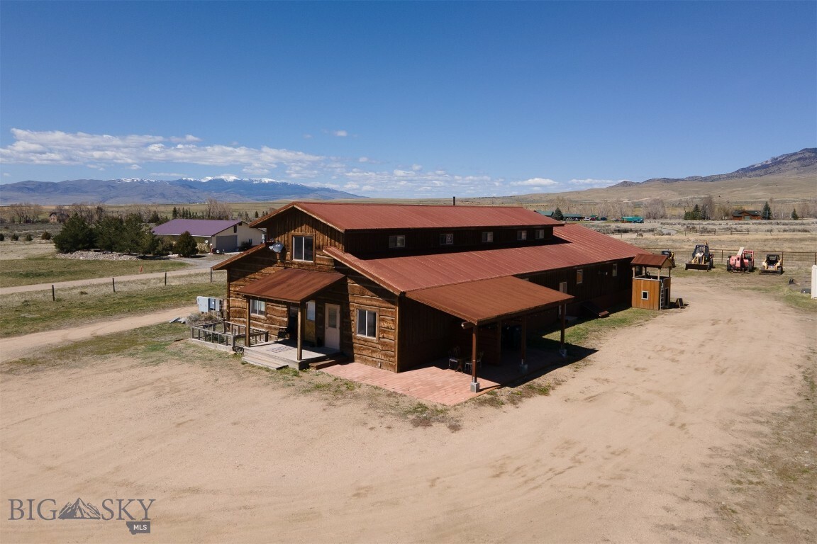 Property Photo: 2 Dayspring Road W MT 59749