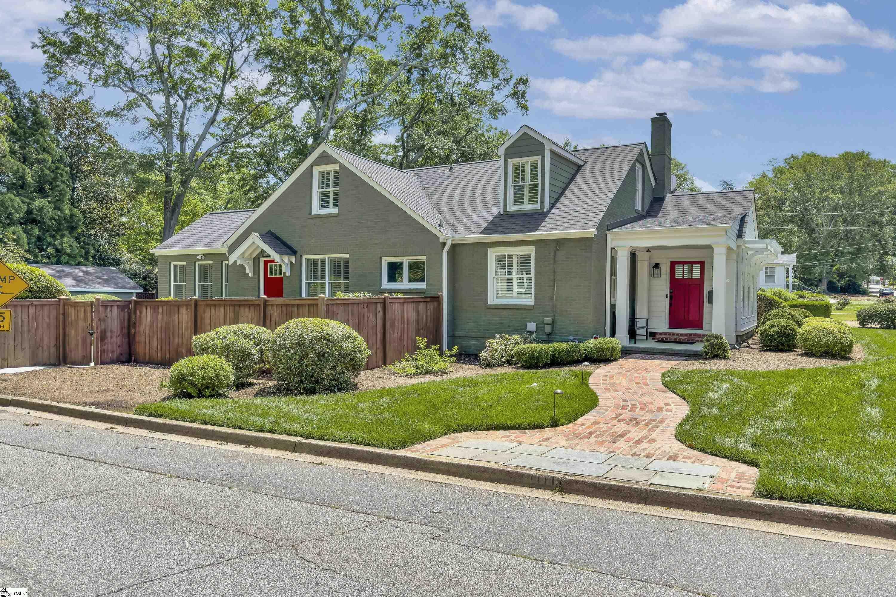 Property Photo: 401 Jones Avenue SC 29605