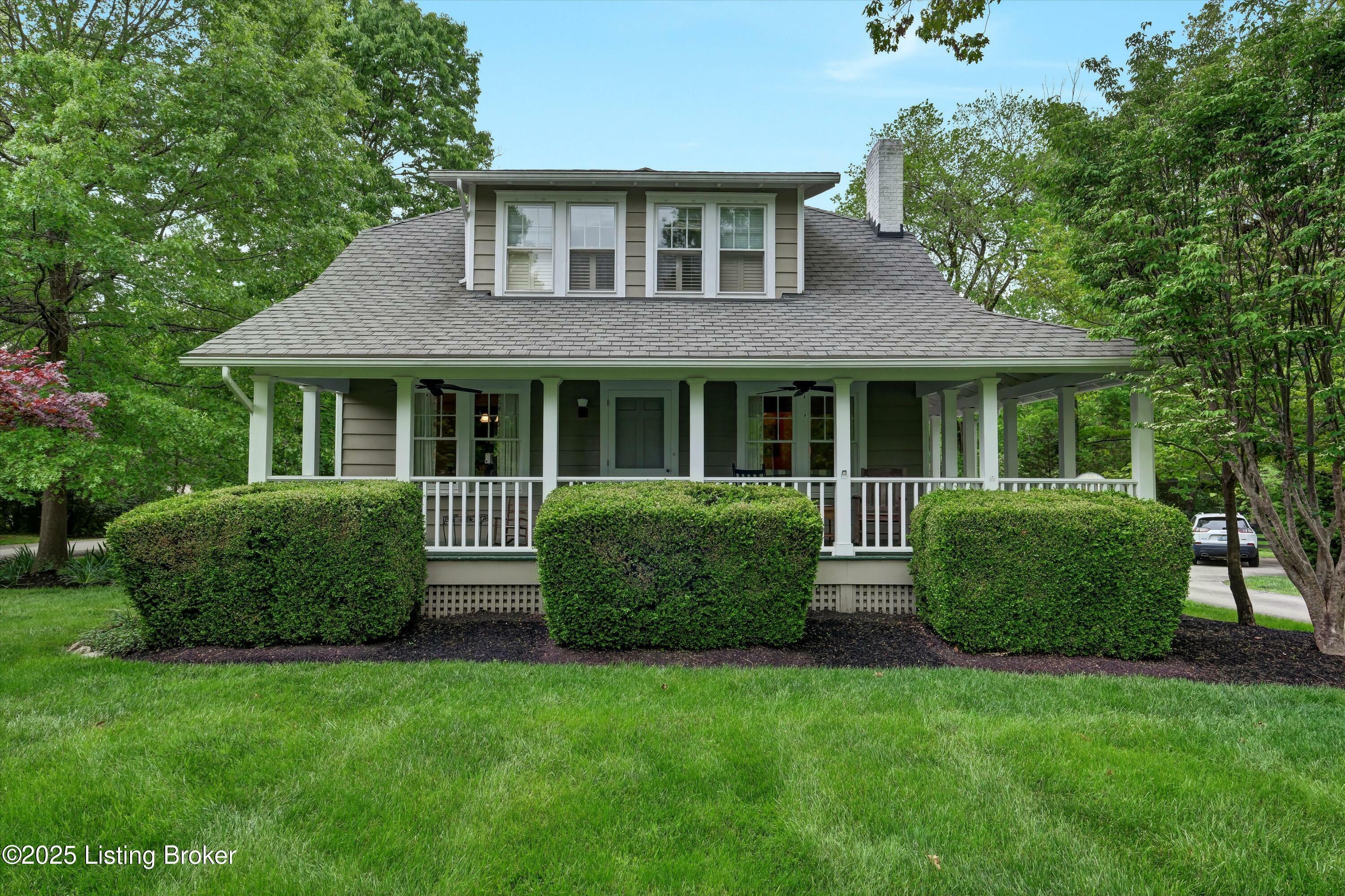 Property Photo: 1400 Elm Rd KY 40223