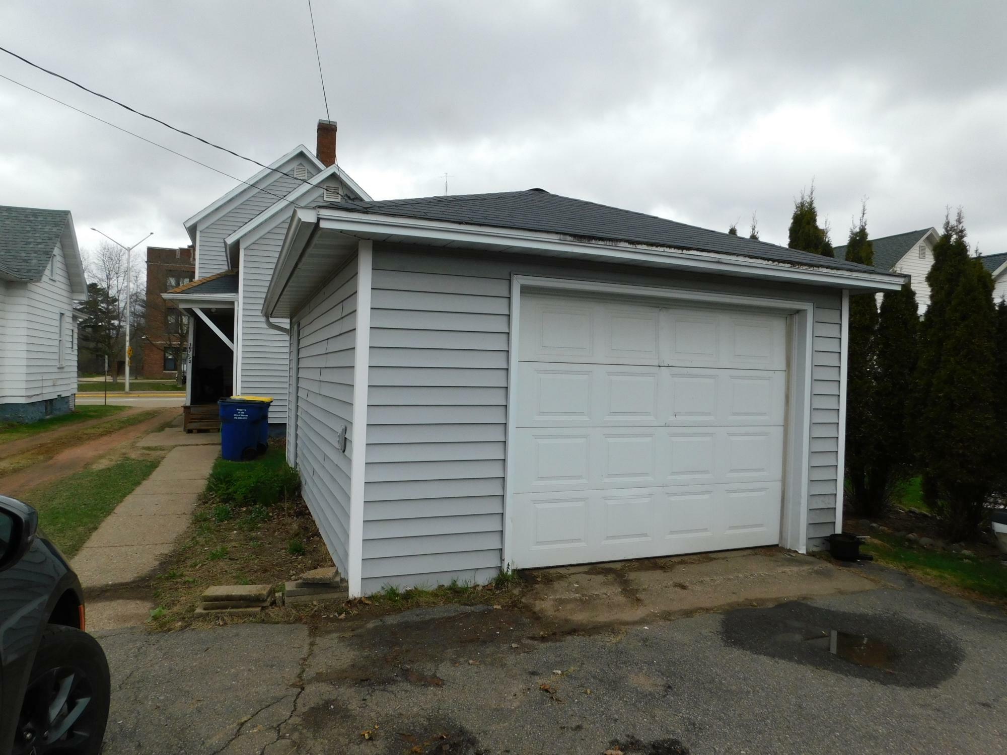 Property Photo: 107 1/2 Polk St WI 54452