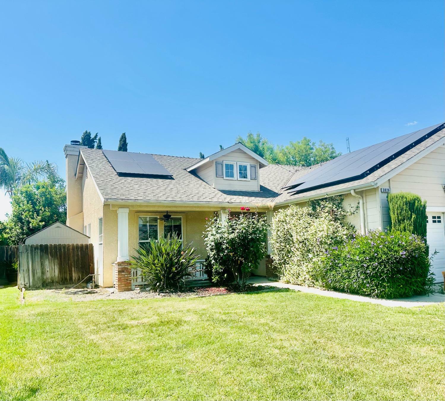 Property Photo: 3026 Sage Court CA 93230