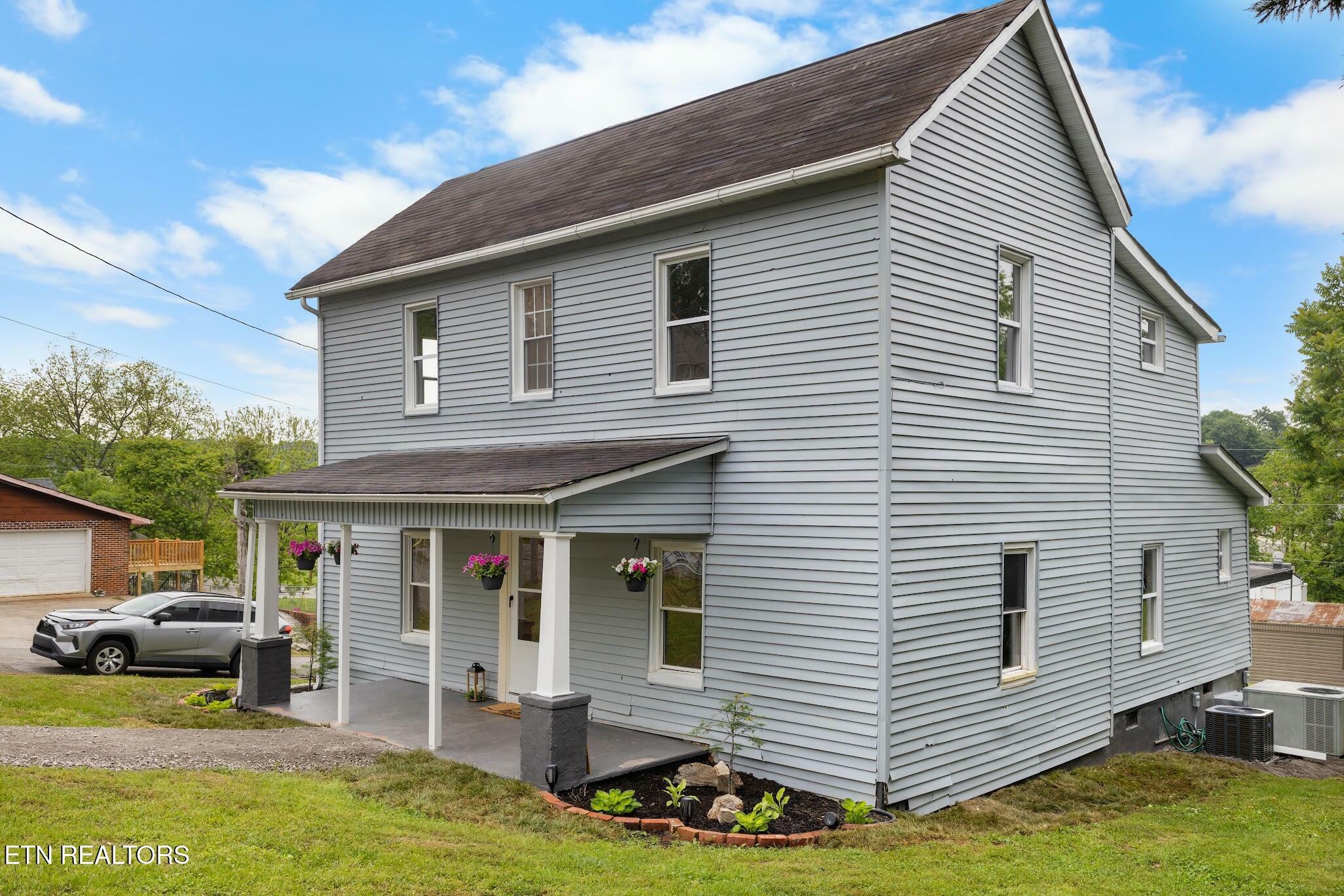 Property Photo: 501 Ferry St TN 37774