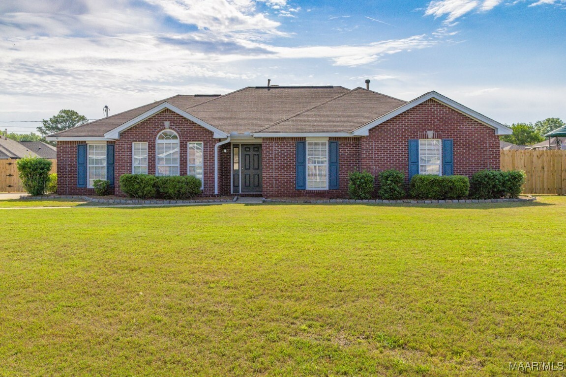 Property Photo: 313 Longwood Trail AL 36064