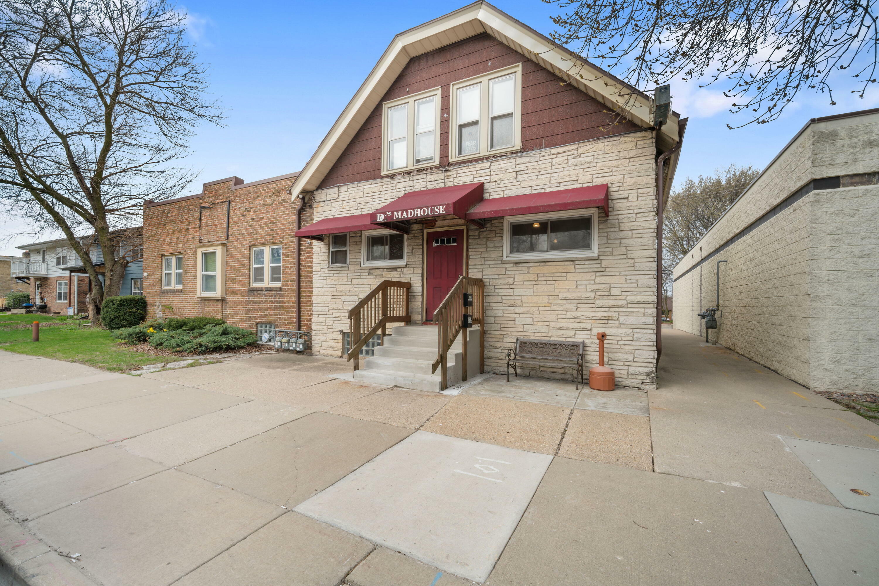 Property Photo: 3423 S Clement Ave WI 53207