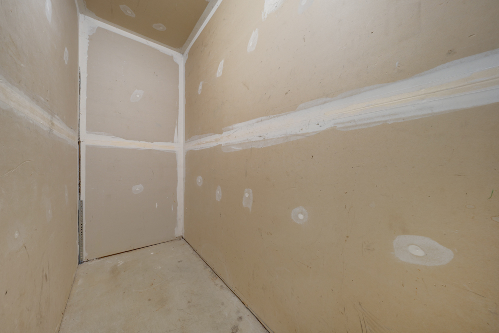Property Photo:  109 Gant Circle B  IL 60107 
