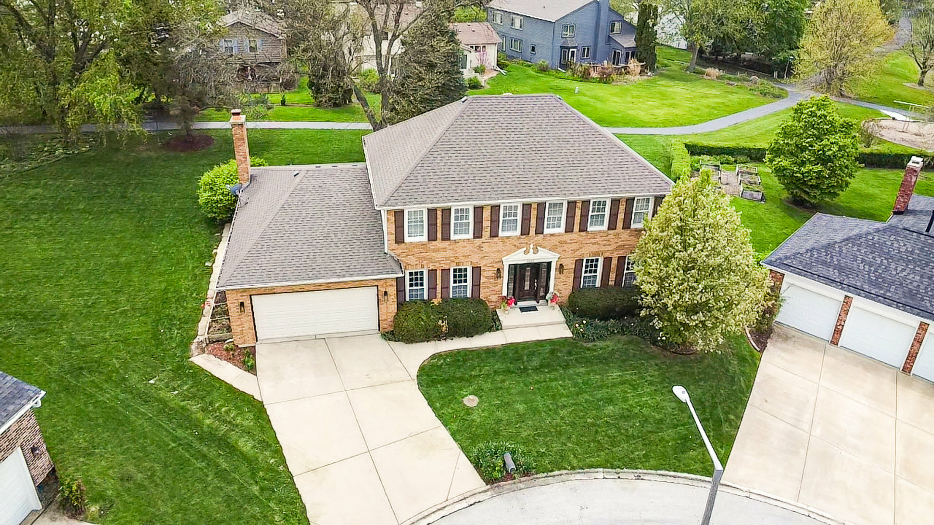 Property Photo: 2663 Bentley Court IL 60532