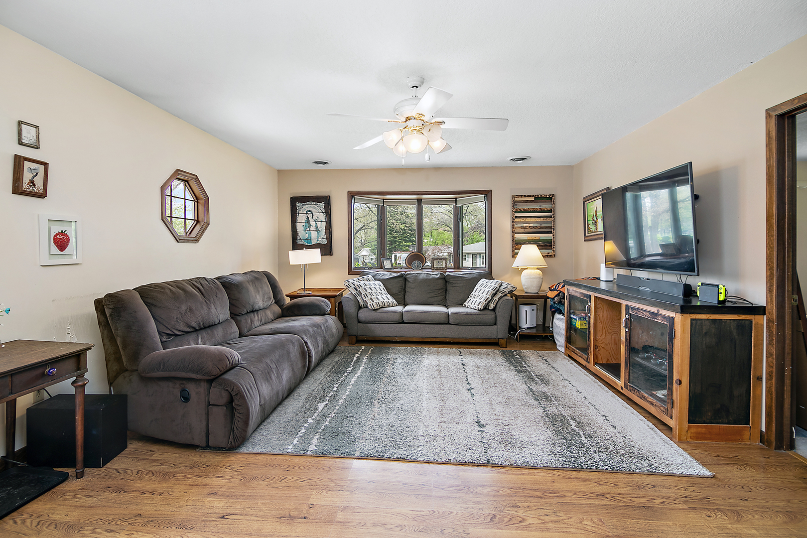 Property Photo:  4618 W Hilltop Drive  IL 60901 