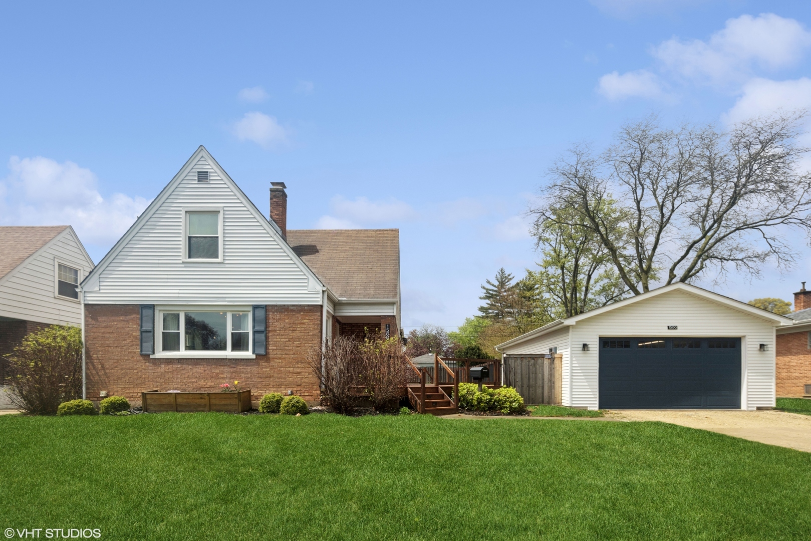 Property Photo:  1500 Boeger Avenue  IL 60154 