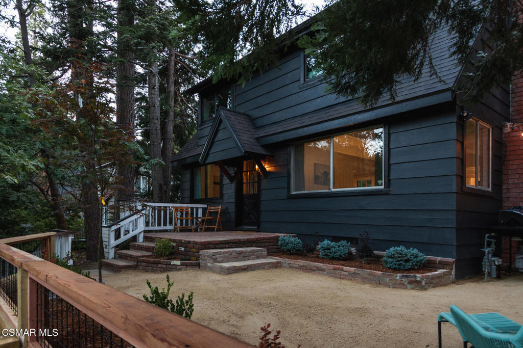 28989 Palisades Drive  Lake Arrowhead CA 92352 photo