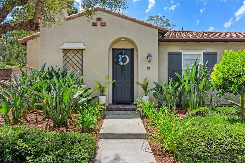 Property Photo: 94 Paseo Vista CA 92673