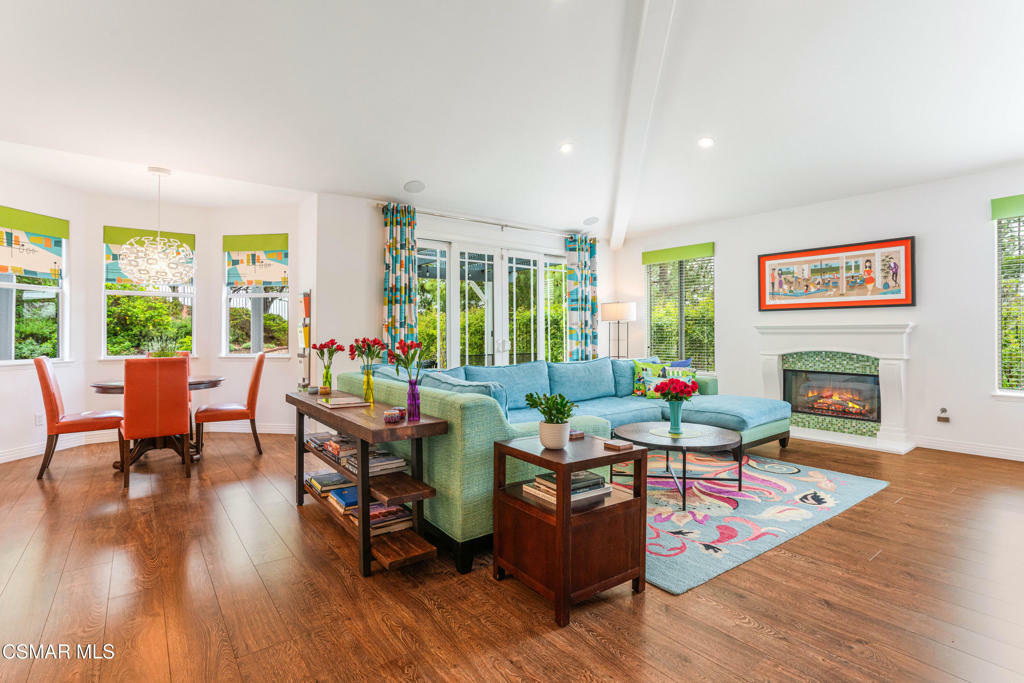 775 Parmenter Avenue  Thousand Oaks CA 91362 photo