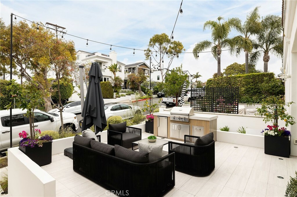 Property Photo: 502 Jasmine Avenue A CA 92625