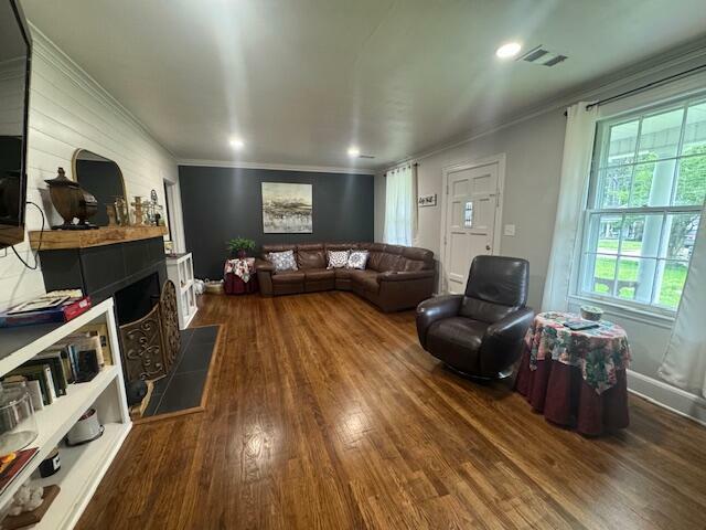 Property Photo: 1156 Woodlawn Street MS 38804