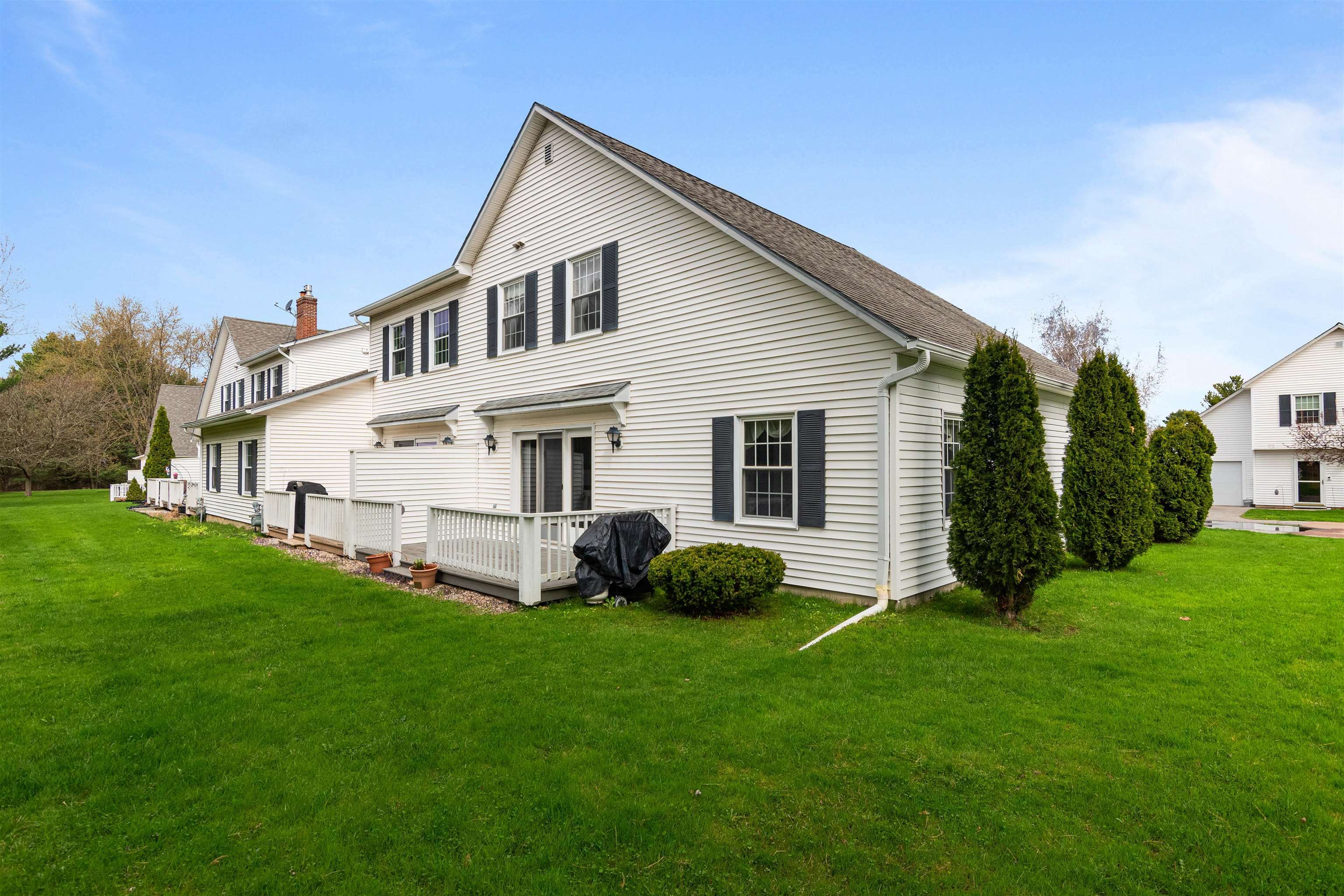 Property Photo: 271 Eastview Circle VT 05495