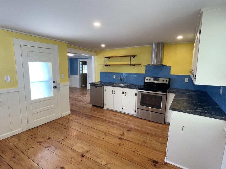 Property Photo: 21 East Bow Street NH 03235