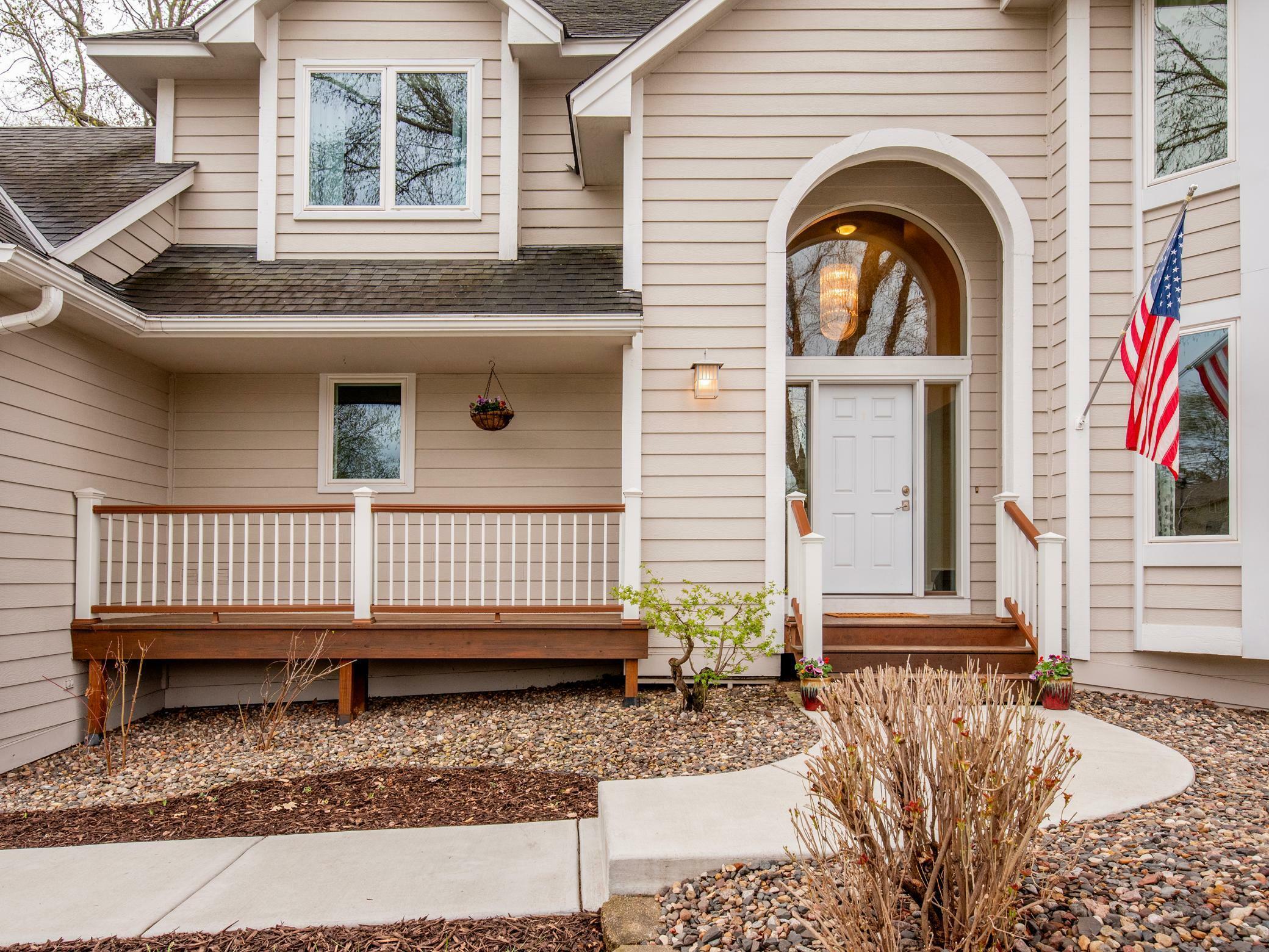 Property Photo: 548 Red Oak Court MN 55121