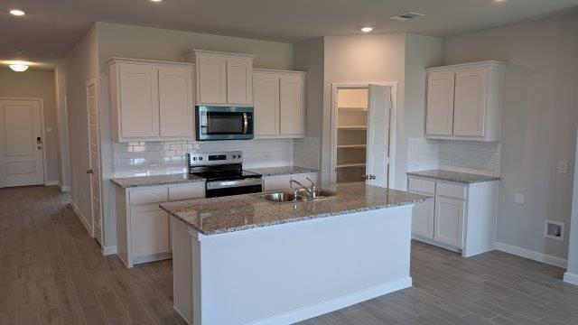 Property Photo:  949 Traction Trail  TX 76031 