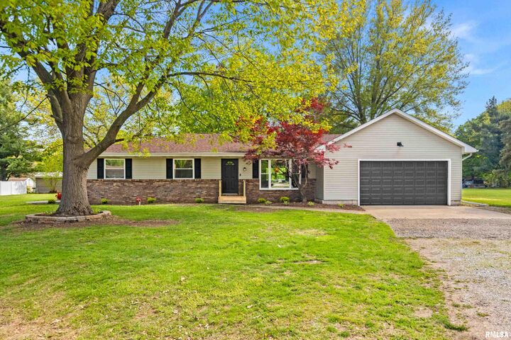 13427 N Dover Lane  Chillicothe IL 61523 photo