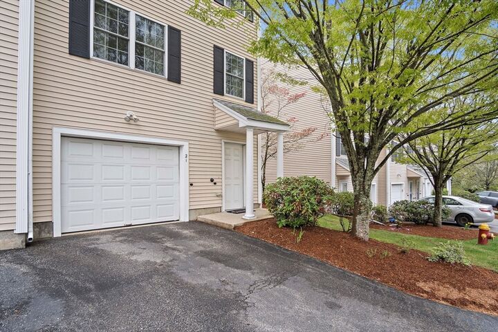 Property Photo: 81 Salem Rd 21 MA 01821