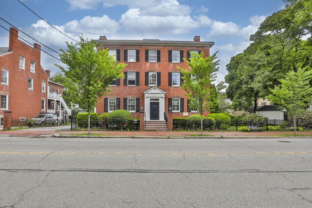 Property Photo: 124 High Street 2 MA 01950