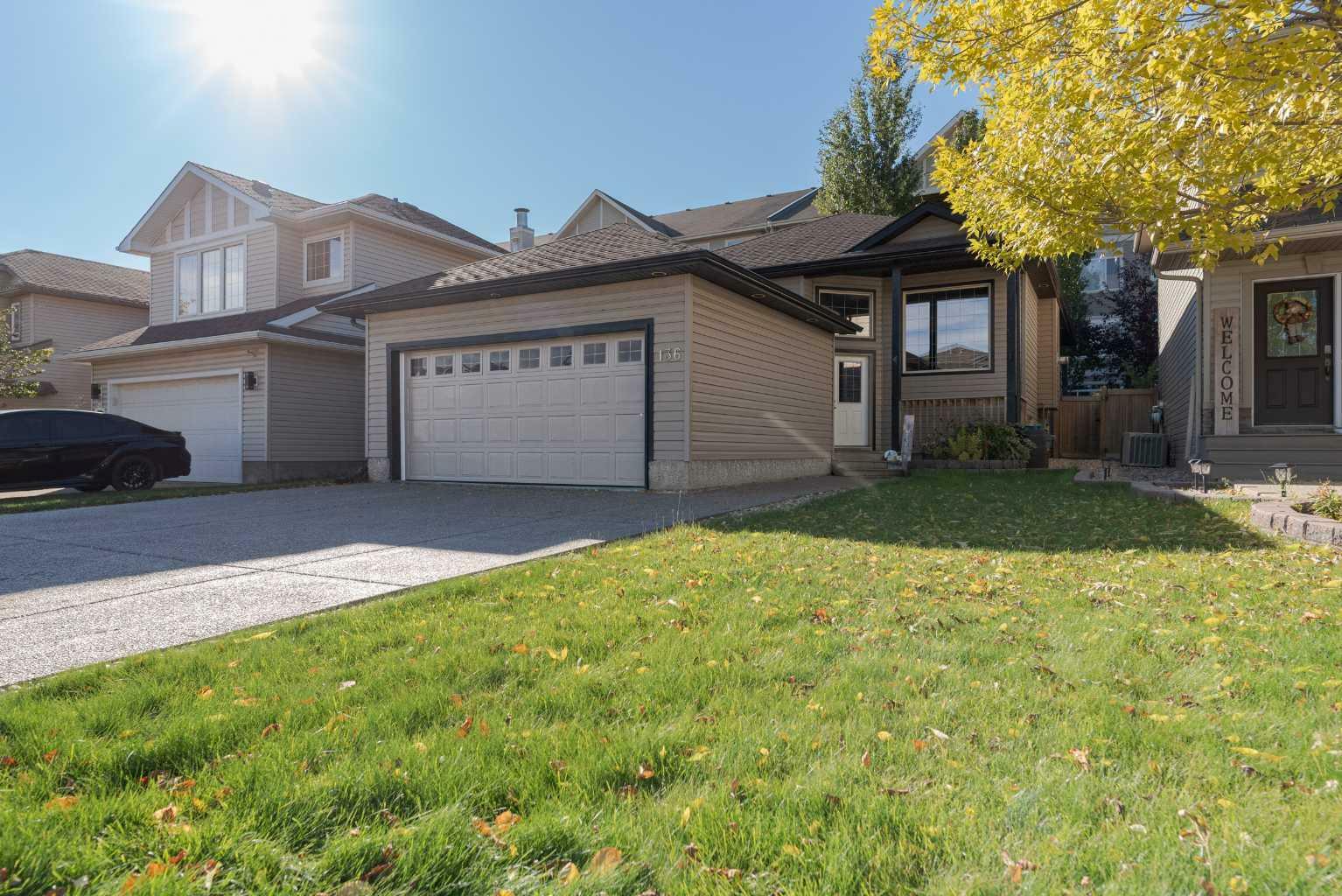 Photo de la propriété: 136 Pinnacle Place AB T9K 0C8
