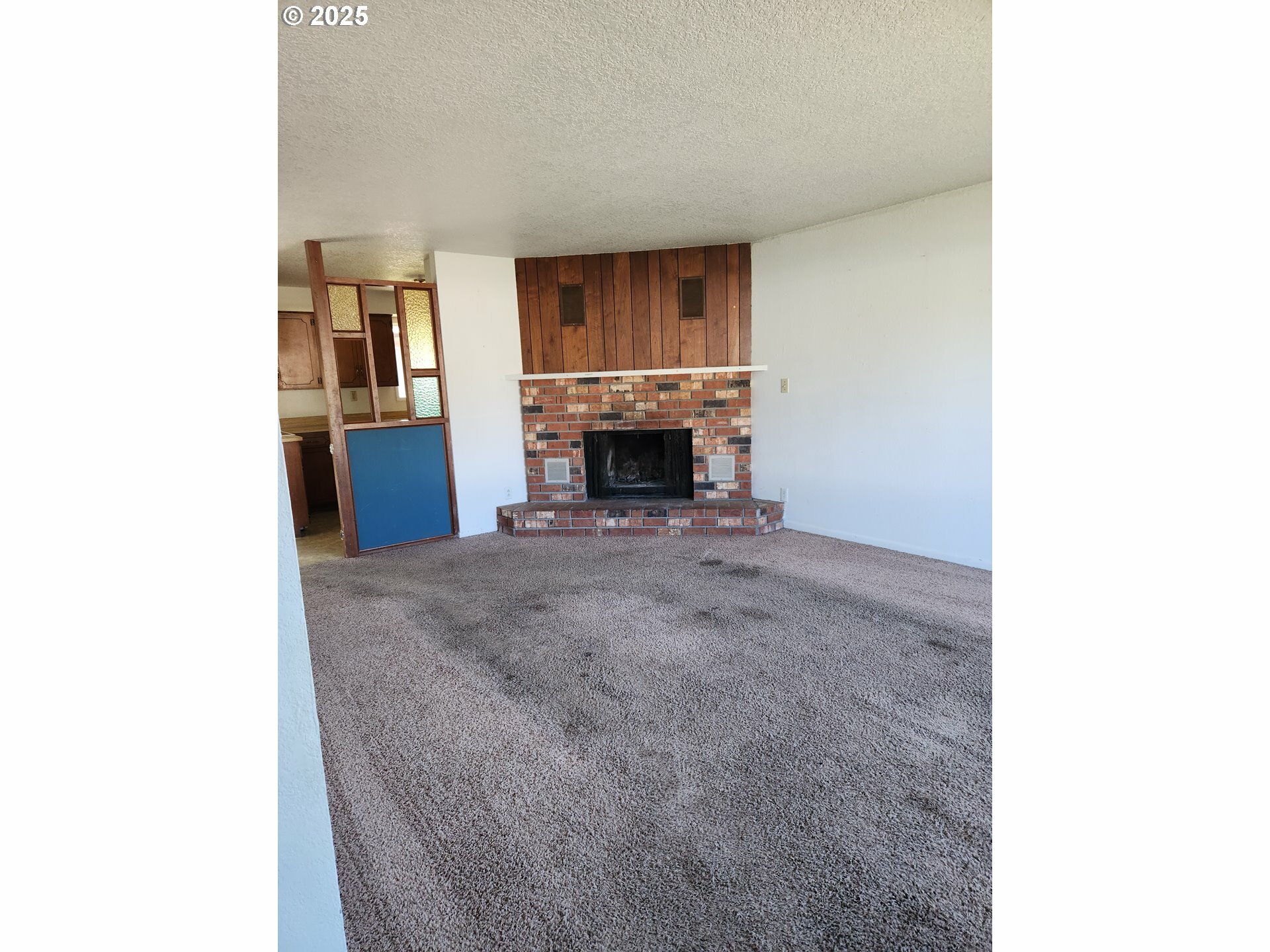 Property Photo: 1644 Meade St OR 97459