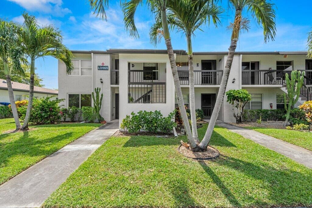 Property Photo:  13465 Fishtail Palm Court E  FL 33484 