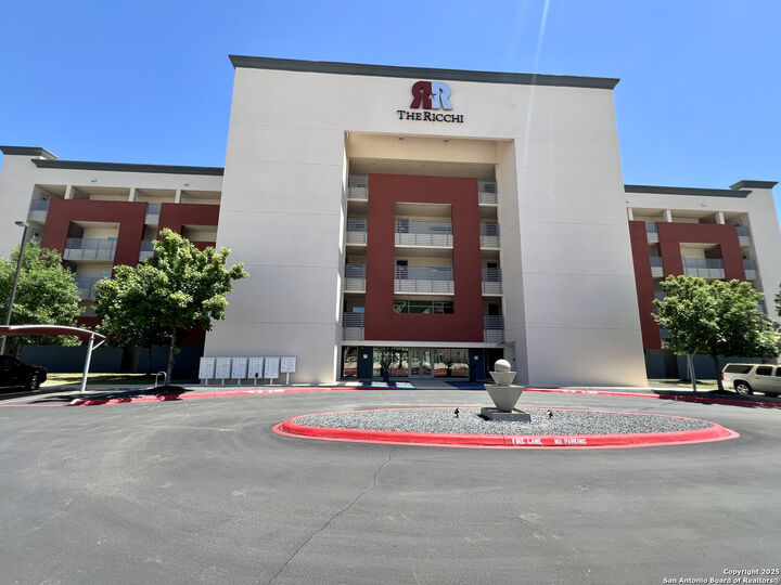 17902 La Cantera 106  San Antonio TX 78257 photo