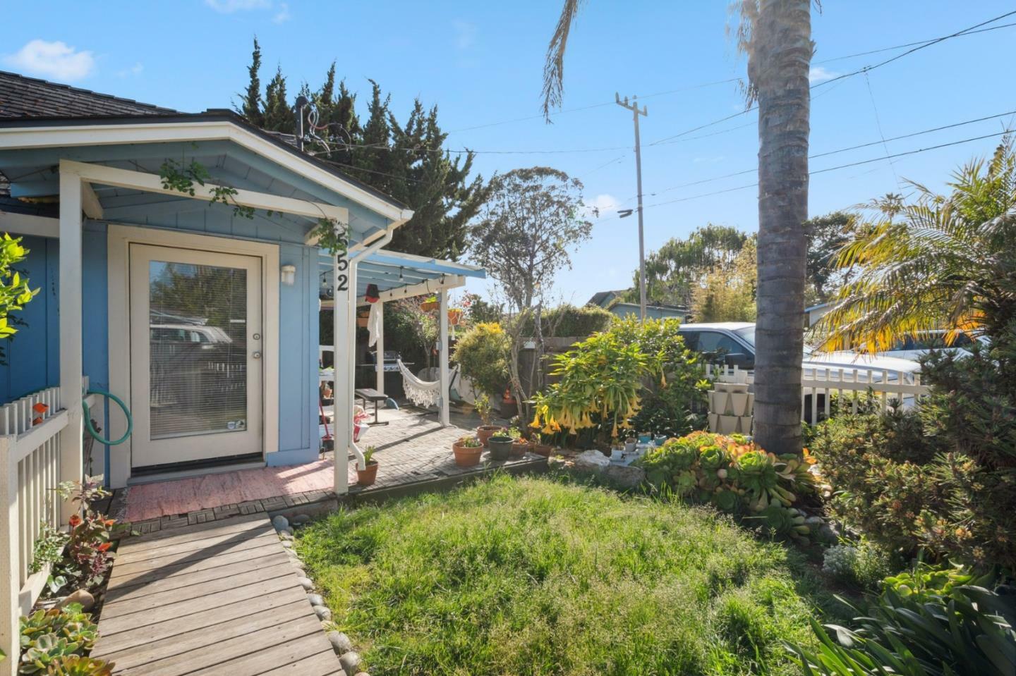 Property Photo: 552 14th Avenue CA 95062