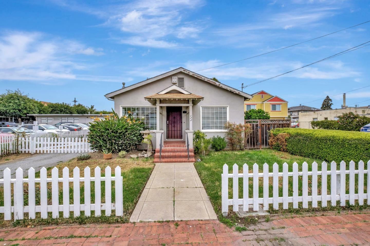 Property Photo: 133 Trafton Street CA 95076