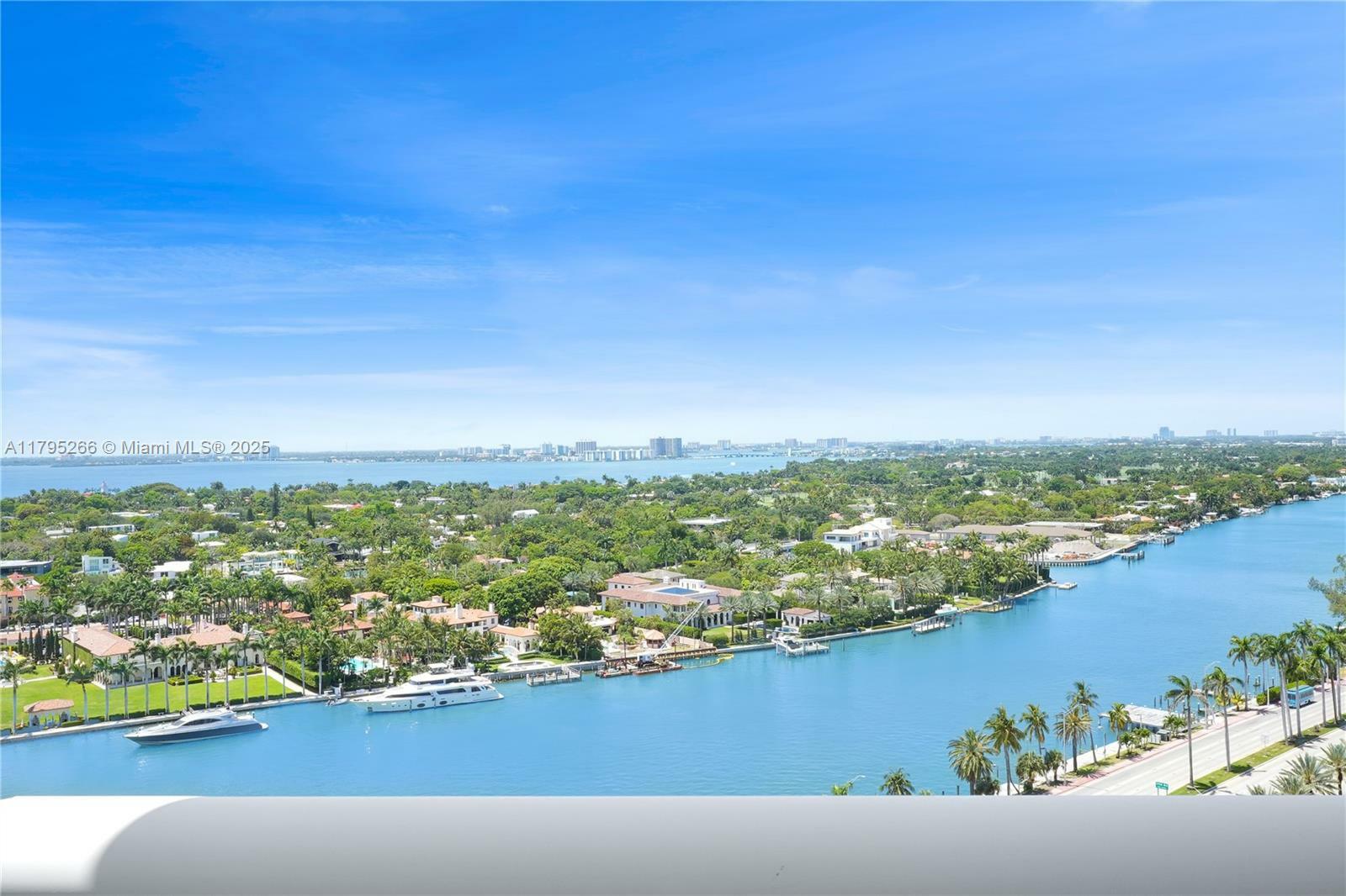 Property Photo: 4775 Collins Ave 2006/2007 FL 33140