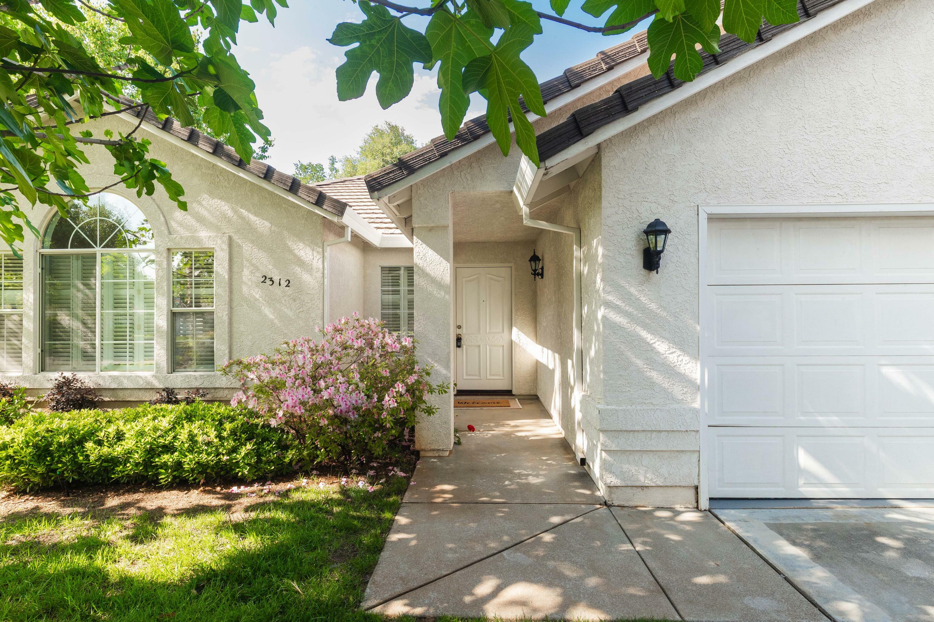 Property Photo: 2312 Windwood Court CA 96002
