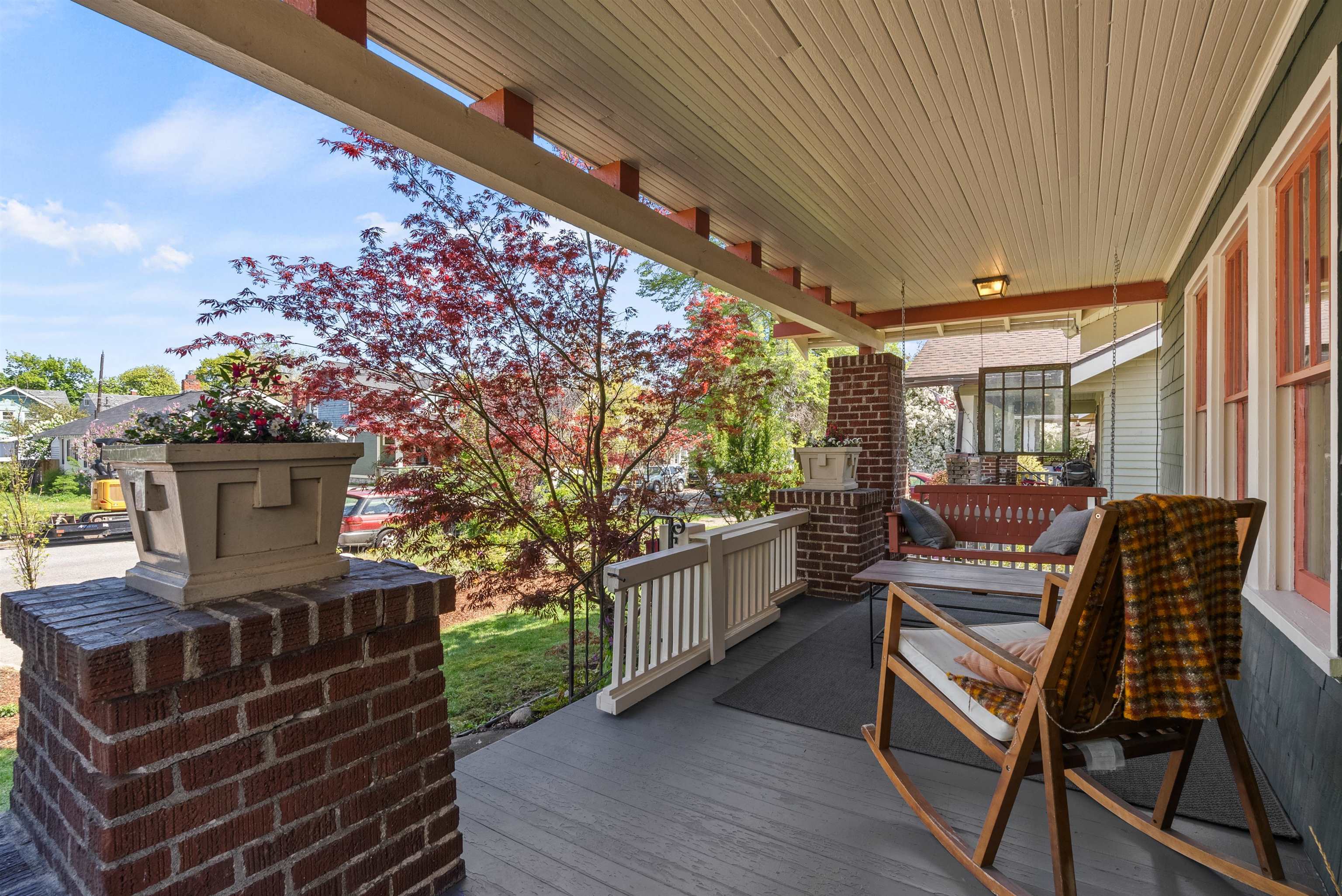Property Photo: 2415 W Maxwell Ave WA 99201