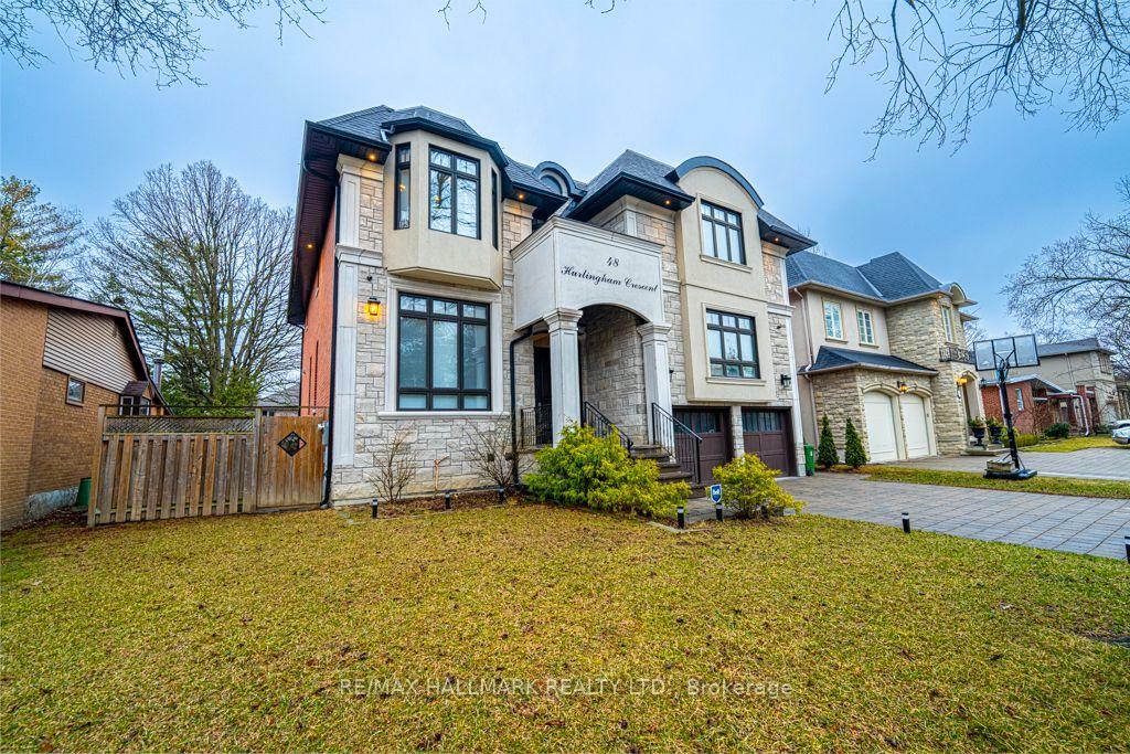 Property Photo: 48 Hurlingham Crescent E ON M3B 2R1