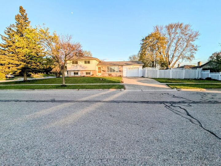 Property Photo: 261 Overlea Drive ON N2M 1T7