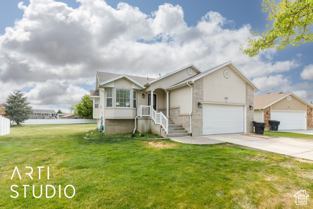 Property Photo: 2089 W Craig Ln S UT 84075